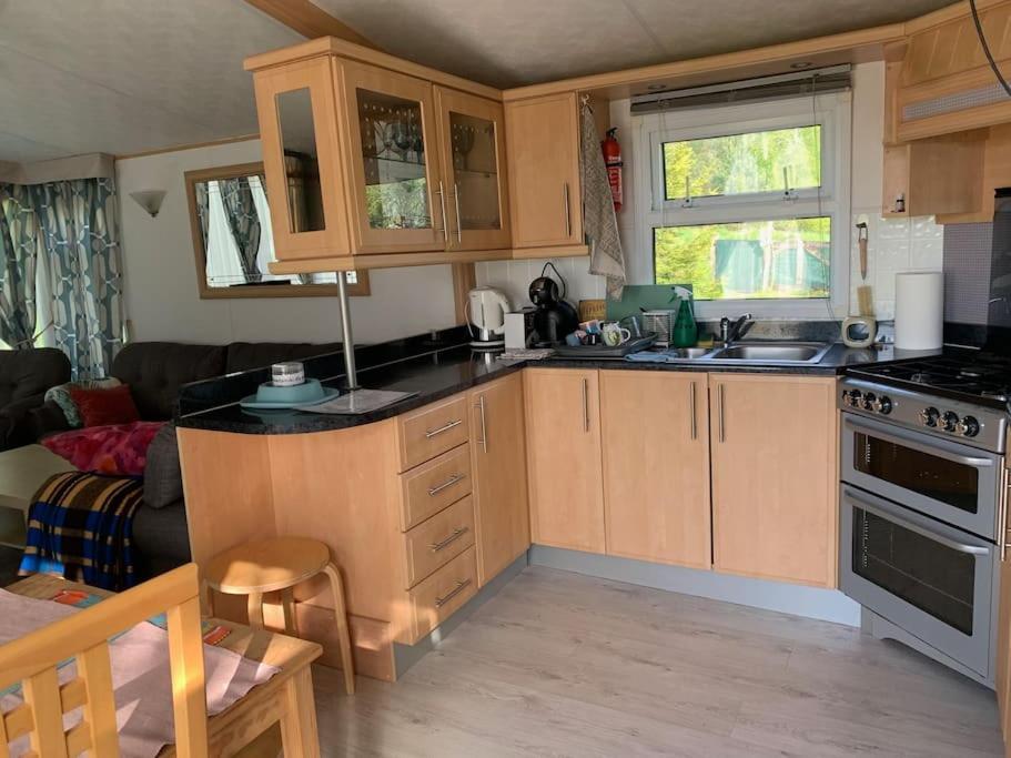 Domek Holenderski Jasnotka Golubie Exteriör bild